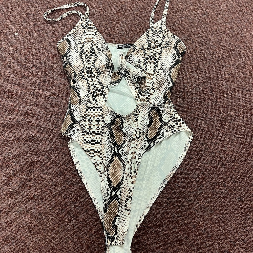 Nasty gal body suit
